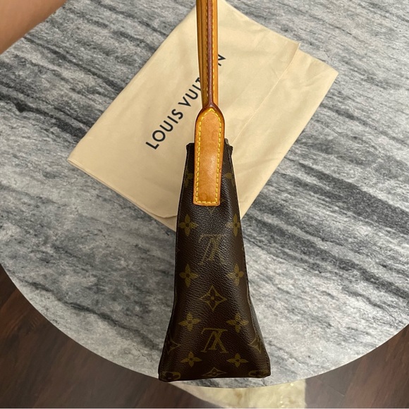 Louis Vuitton Monogram Looping MM - Picture 4 of 13